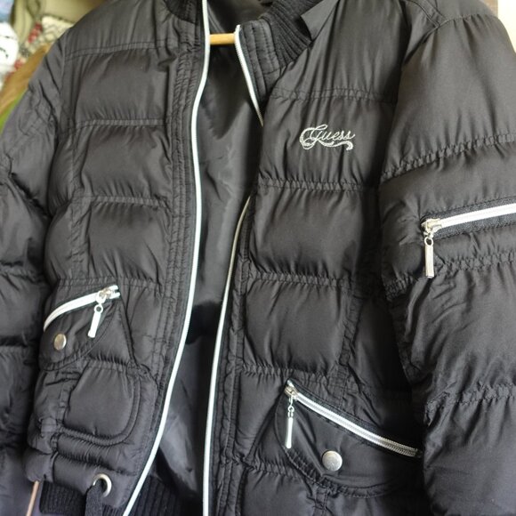 Guess Puffer - Picture 3 of 4